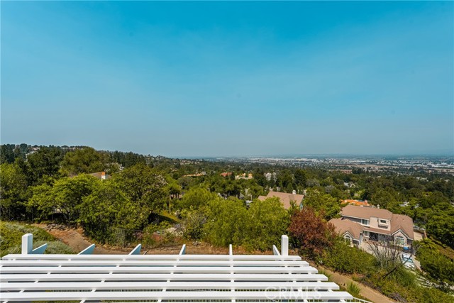 MLS #OC25172762 image #57