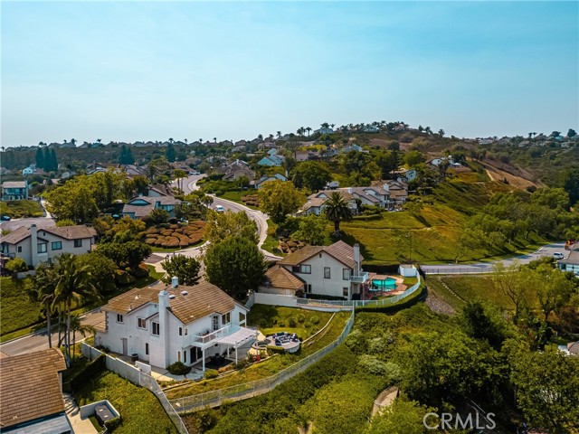 MLS #OC25172762 image #59