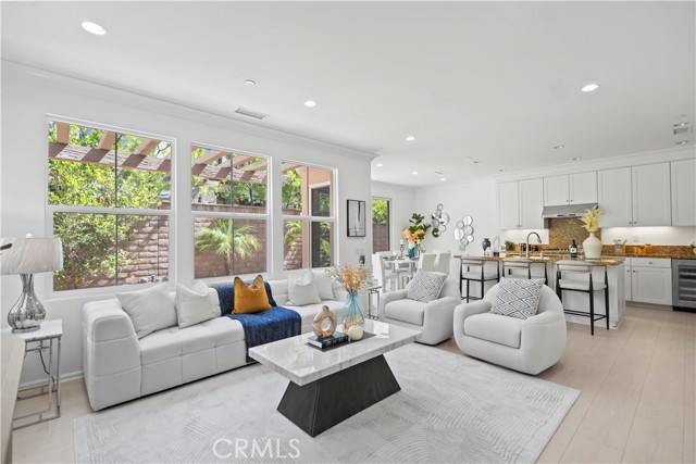 MLS #OC25172993 image #11