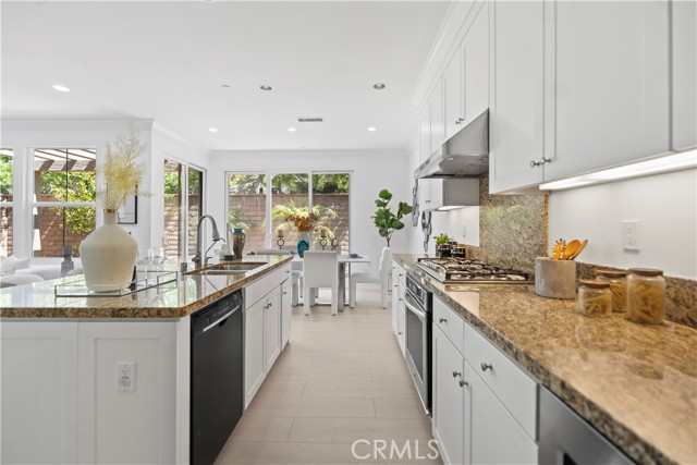 MLS #OC25172993 image #19