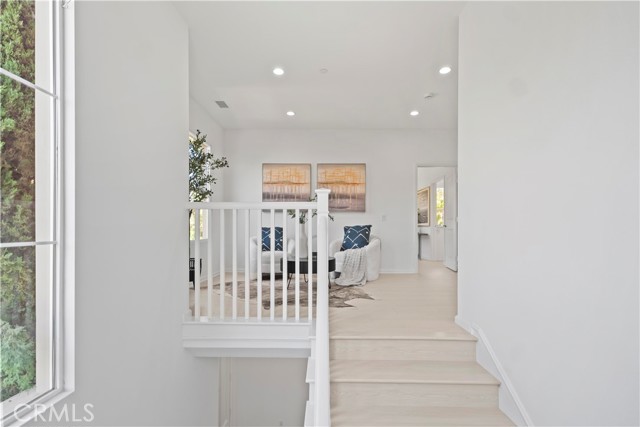 MLS #OC25172993 image #24