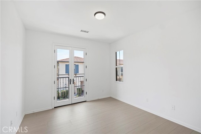 MLS #OC25172993 image #39