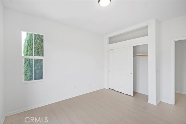 MLS #OC25172993 image #40