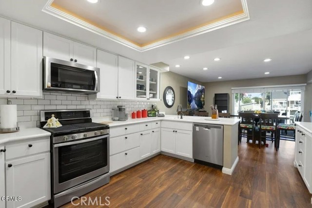 MLS #OC25173127 image #1