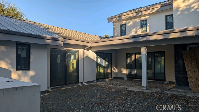 MLS #OC25173221 image #1