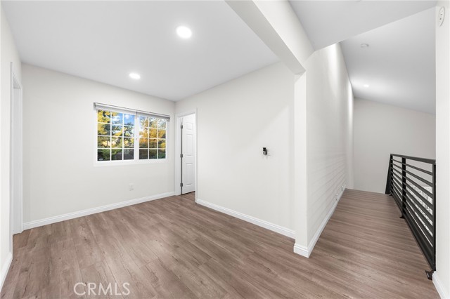 MLS #OC25173393 image #24