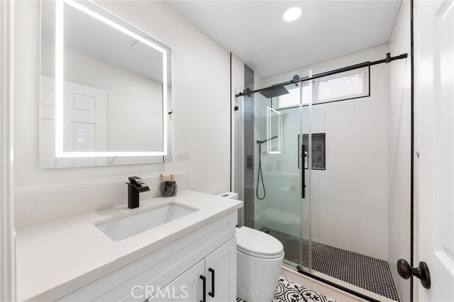 MLS #OC25173393 image #35