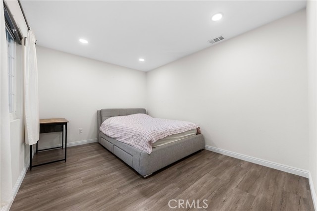 MLS #OC25173393 image #36