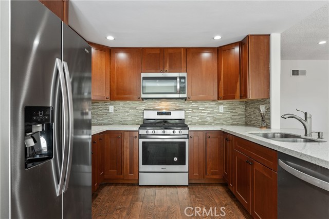 MLS #OC25173403 image #14