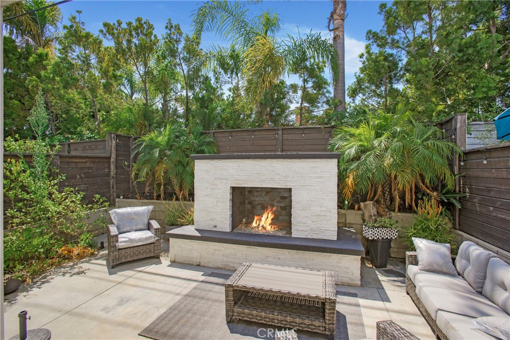 MLS #OC25173602 image #21