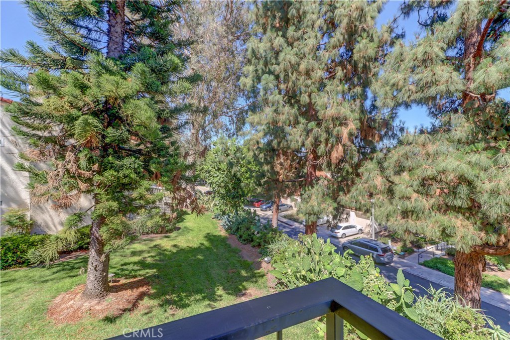 MLS #OC25173842 image #31