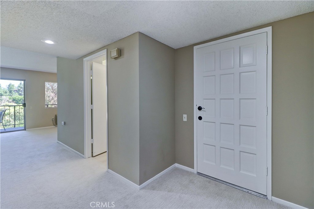 MLS #OC25173842 image #5