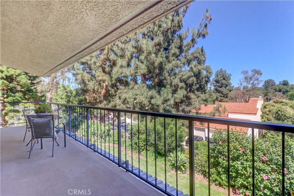 MLS #OC25173842 image #7