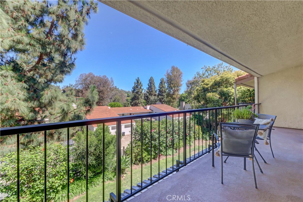 MLS #OC25173842 image #8