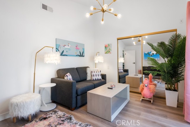 MLS #OC25174085 image #19