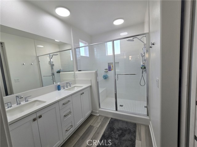 MLS #OC25174194 image #11