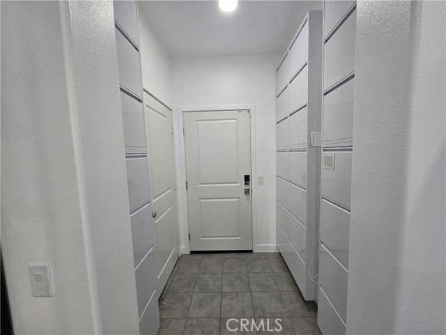 MLS #OC25174194 image #2