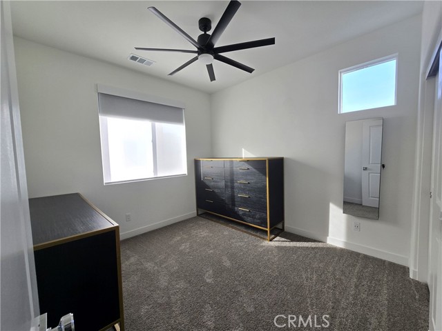 MLS #OC25174194 image #9