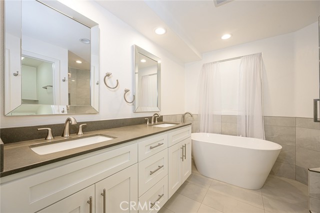 MLS #OC25174246 image #22