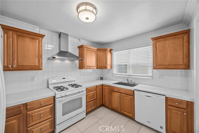 MLS #OC25174257 image #4