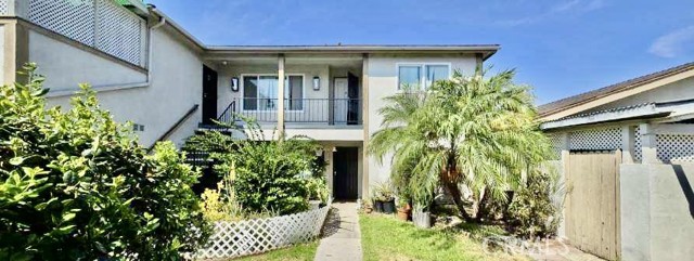 MLS #OC25174304 image #1