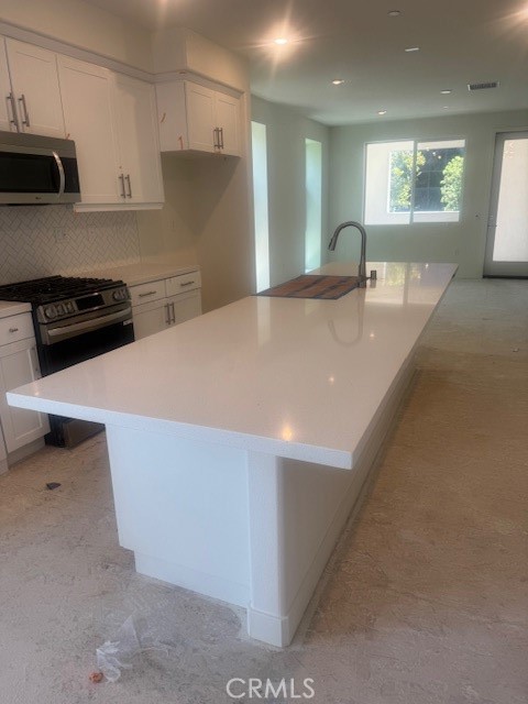 MLS #OC25174502 image #6