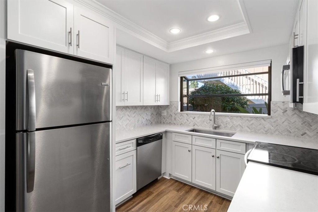 MLS #OC25174643 image #10