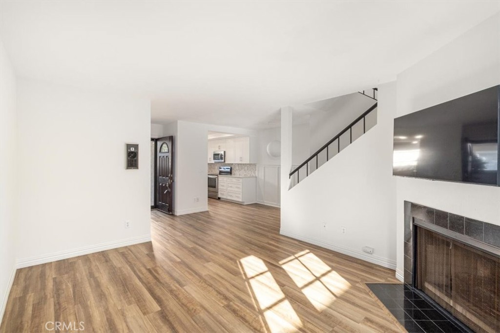 MLS #OC25174643 image #12