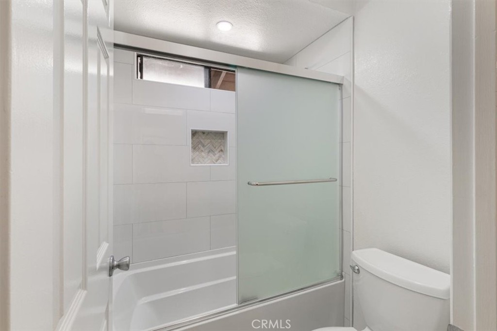 MLS #OC25174643 image #19