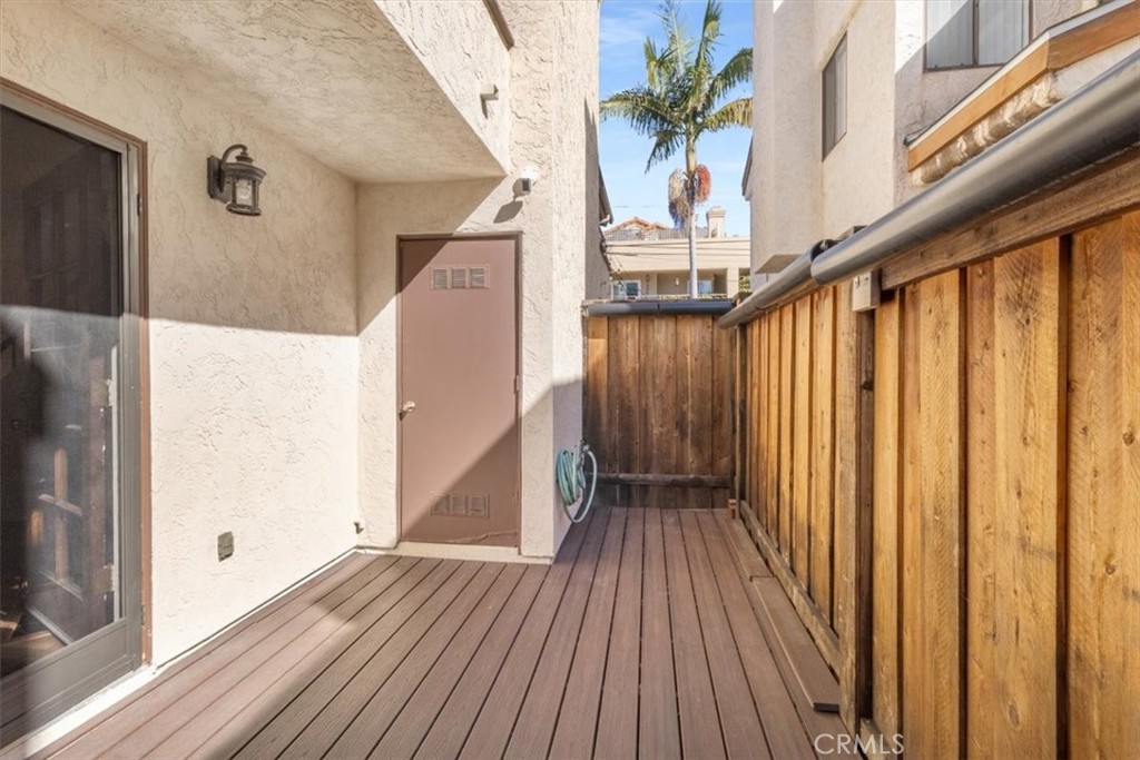 MLS #OC25174643 image #22