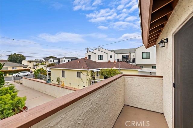 MLS #OC25174837 image #17