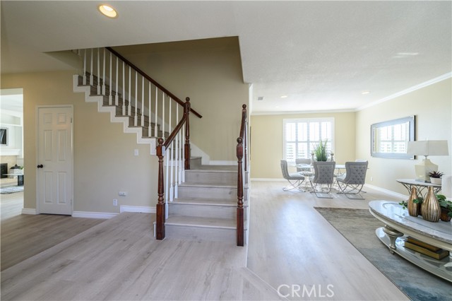 MLS #OC25174846 image #3