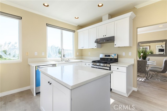 MLS #OC25174846 image #34