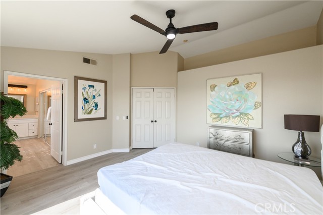 MLS #OC25174846 image #49