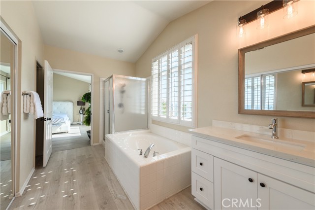 MLS #OC25174846 image #53