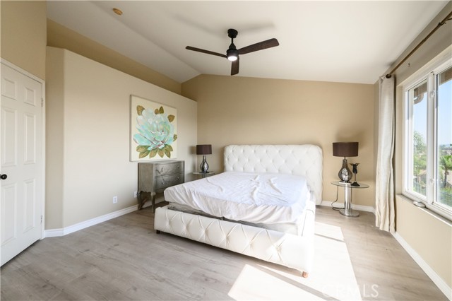 MLS #OC25174846 image #56