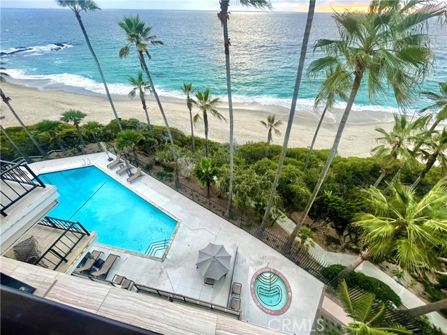 MLS #OC25174917 img 1