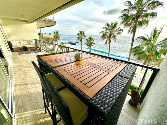 MLS #OC25174917 img 2