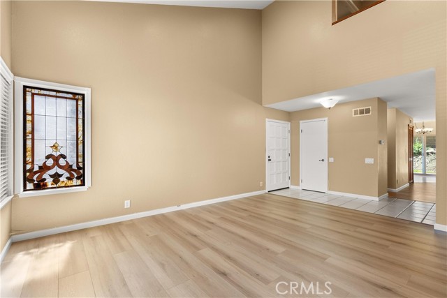 MLS #OC25174936 image #12