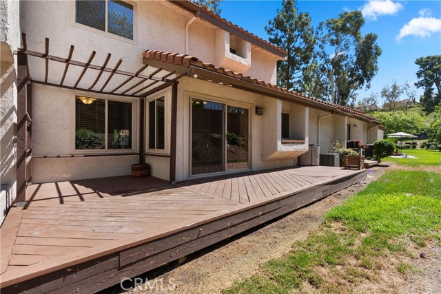 MLS #OC25174936 image #23