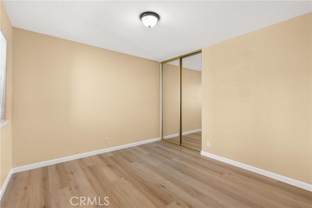 MLS #OC25174936 image #34