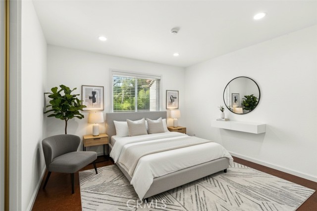 MLS #OC25174936 image #5