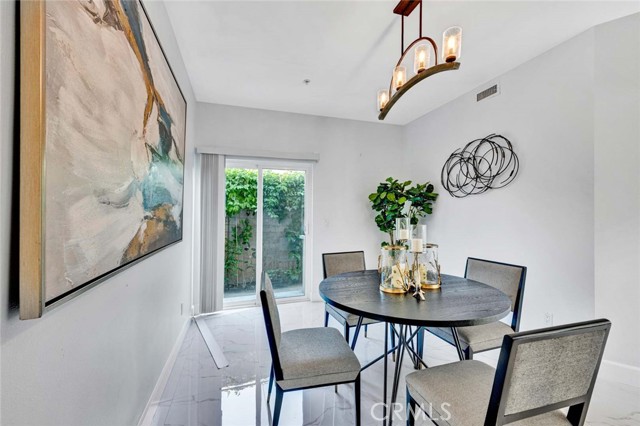 MLS #OC25175517 image #22