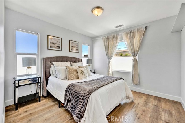 MLS #OC25175517 image #30