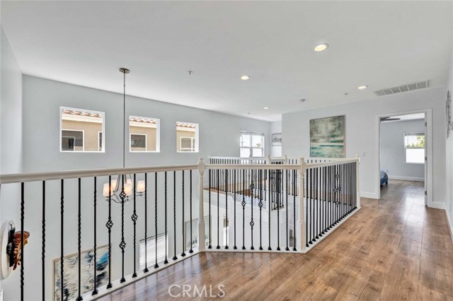 MLS #OC25175517 image #33