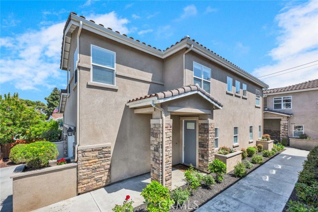 MLS #OC25175517 image #4