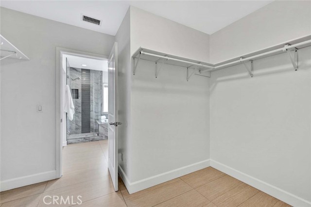 MLS #OC25175517 image #41