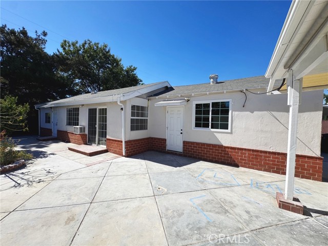 MLS #OC25175645 image #2