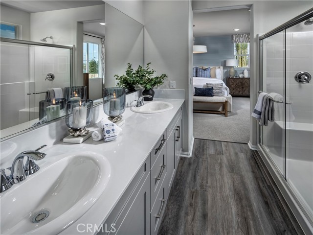 MLS #OC25175815 image #9