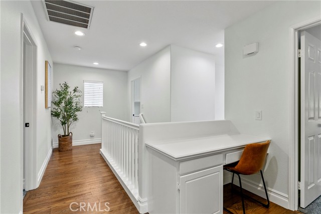 MLS #OC25176132 image #10